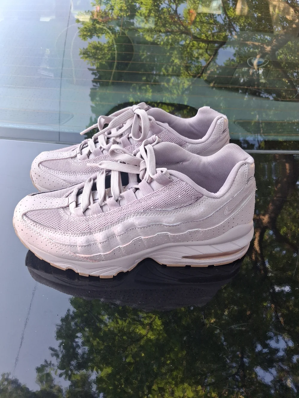 Nike Kids Pale Mauve Mesh Lace-Up Sneakers